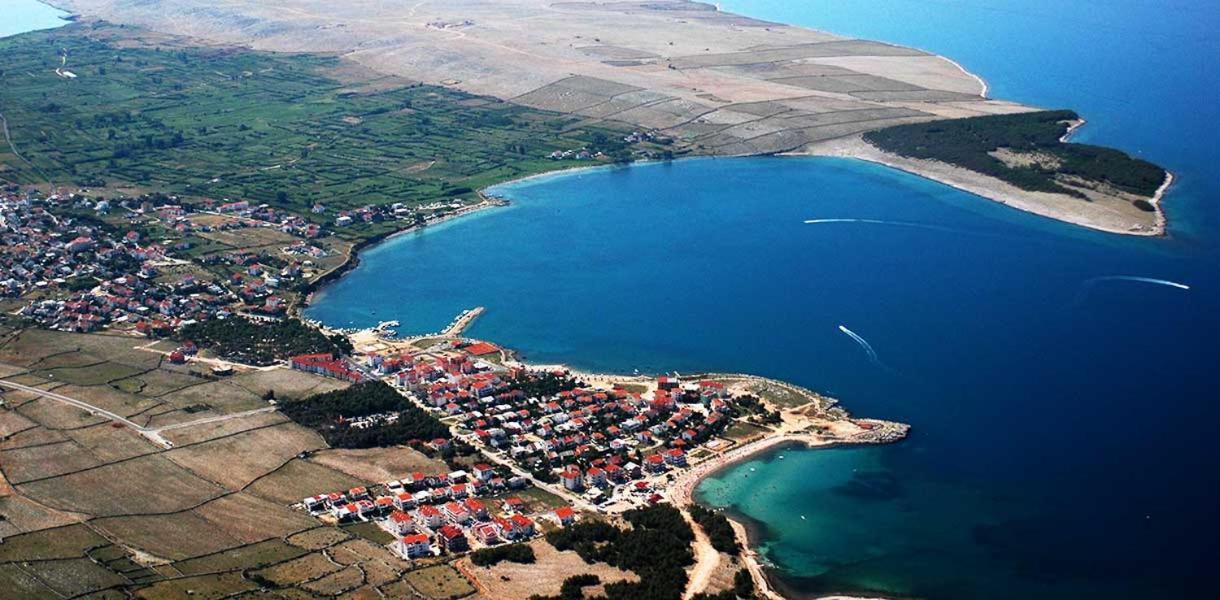 Apartments Mint Povljana - 50M From Sandy Beach Buitenkant foto