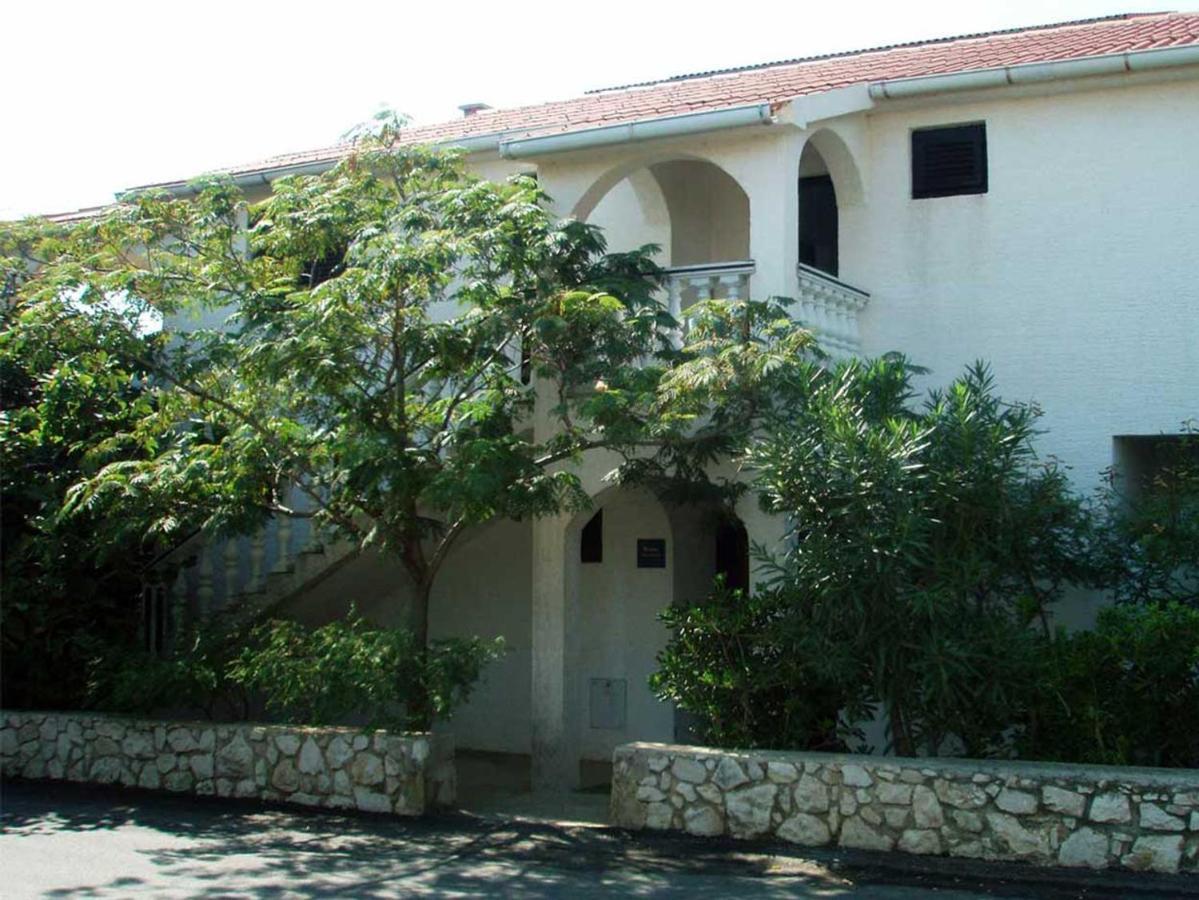 Apartments Mint Povljana - 50M From Sandy Beach Buitenkant foto