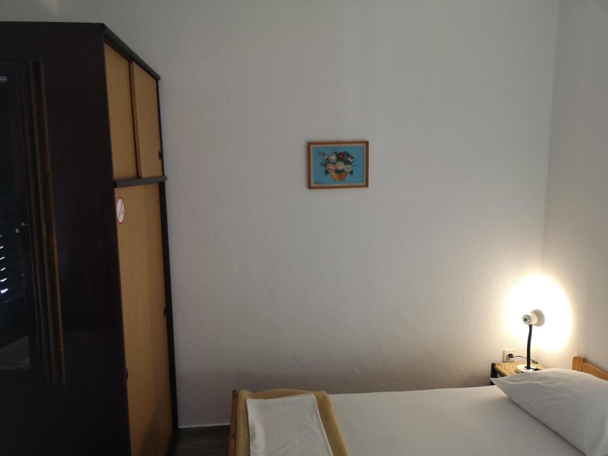 Apartments Mint Povljana - 50M From Sandy Beach Buitenkant foto